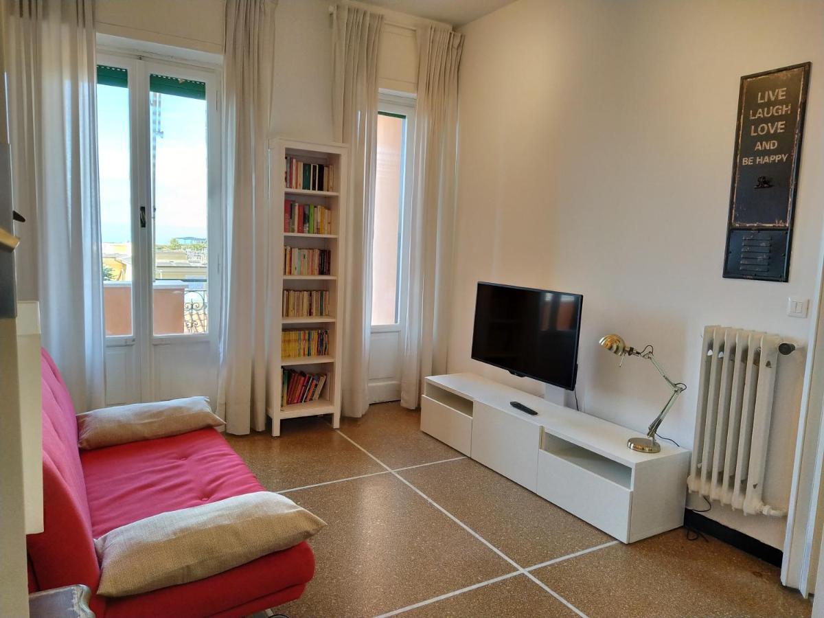 Апартаменты Bianca House Sea View Леванто Экстерьер фото