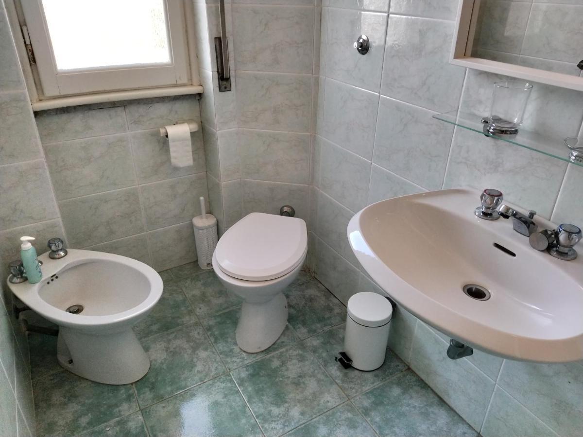Апартаменты Bianca House Sea View Леванто Экстерьер фото