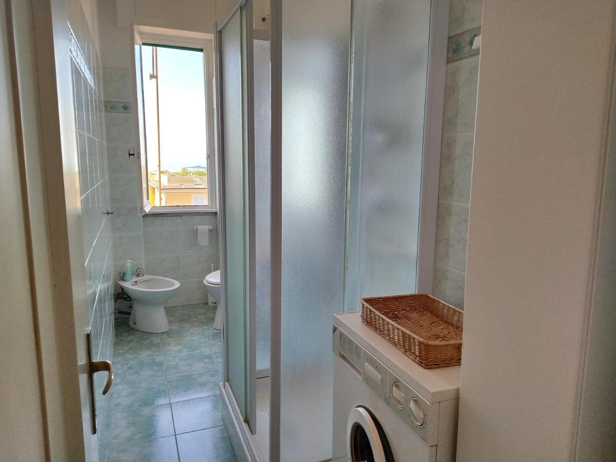 Апартаменты Bianca House Sea View Леванто Экстерьер фото