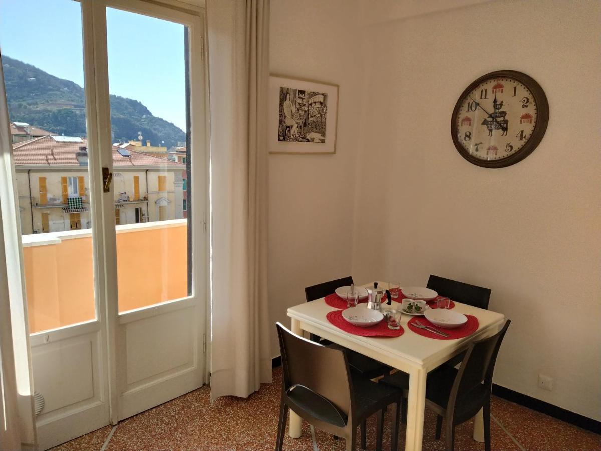 Апартаменты Bianca House Sea View Леванто Экстерьер фото