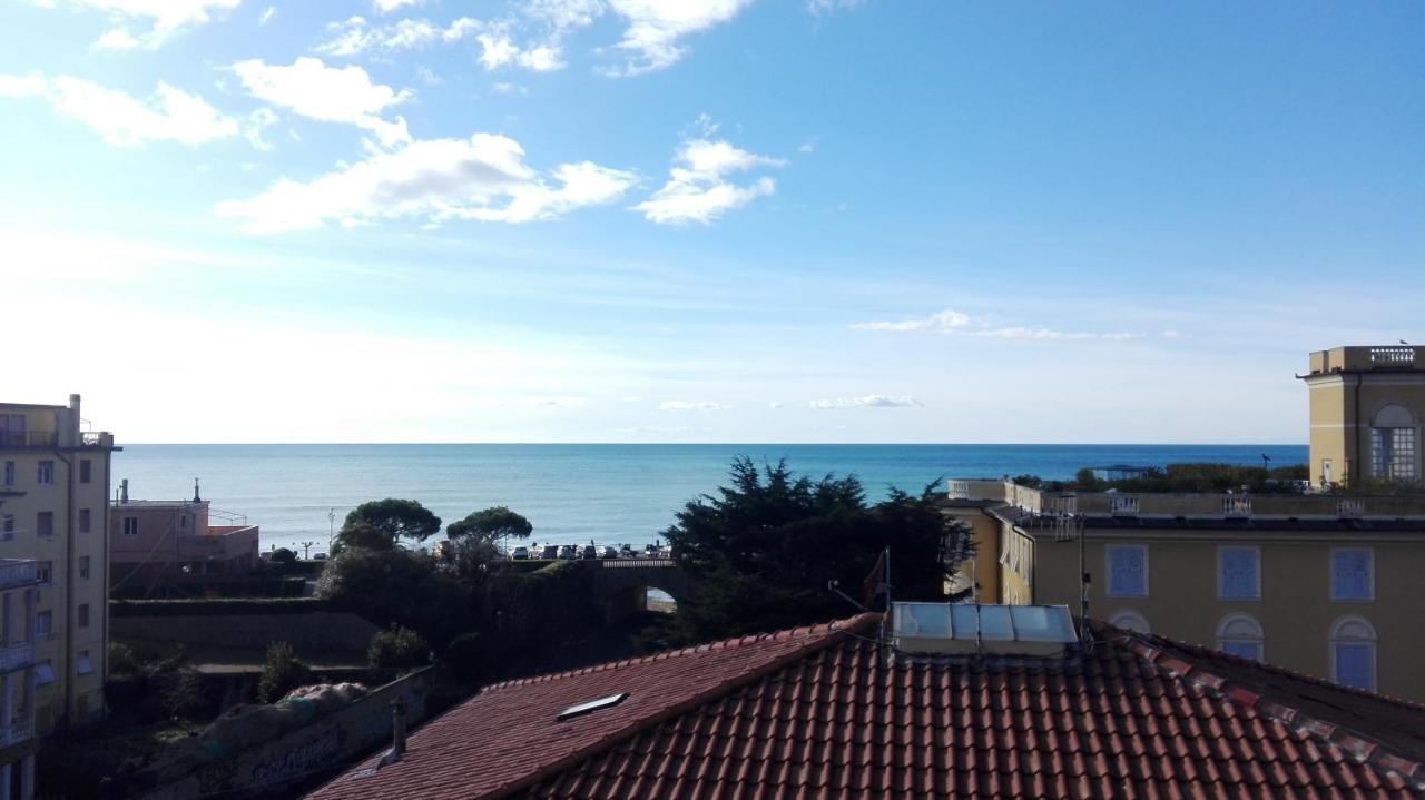 Апартаменты Bianca House Sea View Леванто Экстерьер фото